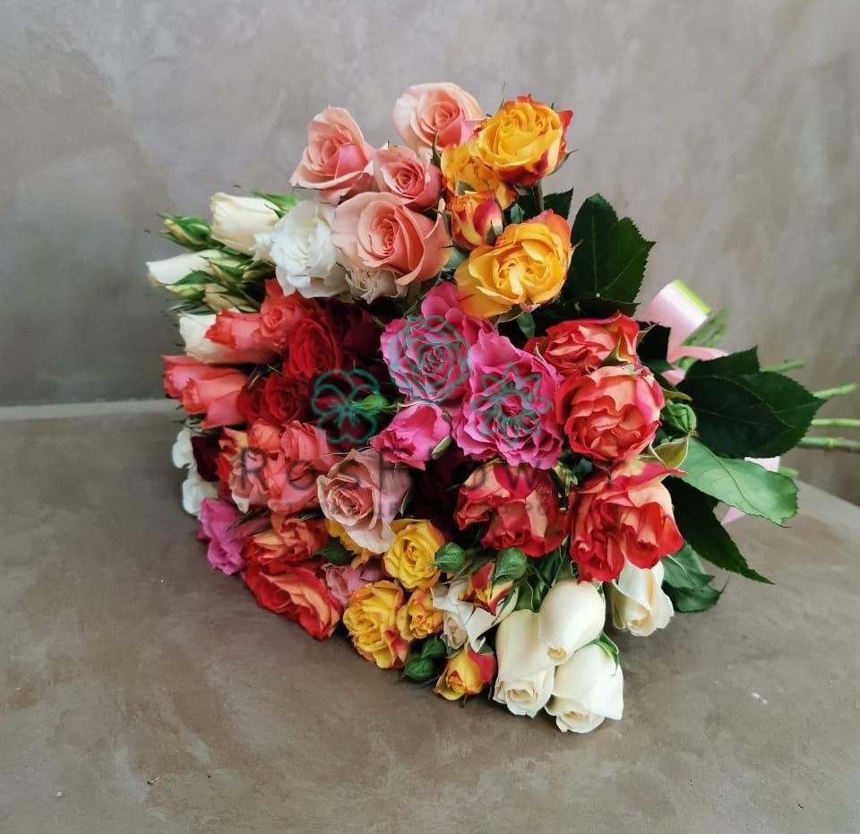 Букет цветов из: Розы в Данки