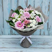 Букет цветов из:  Герберы, Альстромерии и Хризантемы в Данки