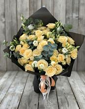 Букет цветов из:  Розы и Лизиантусы в Данки