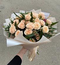 Букет Кремовые розы Латте в Данки