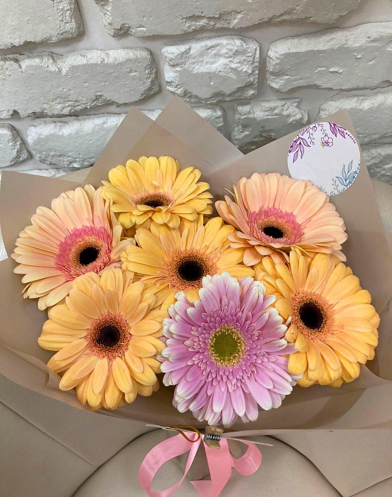 Букет цветов из: Герберы в Данки