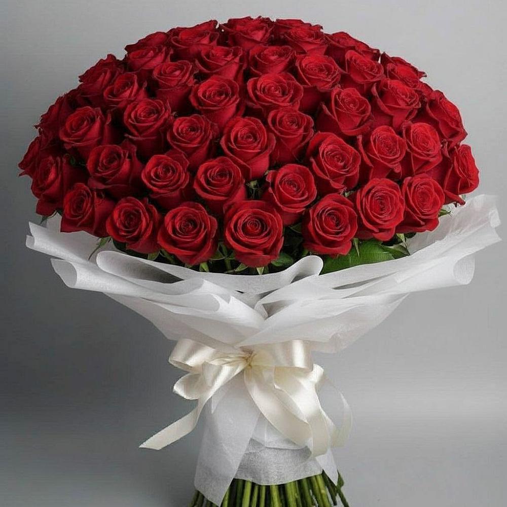 Букет 101 Красная роза Блэк Мэджик в Данки