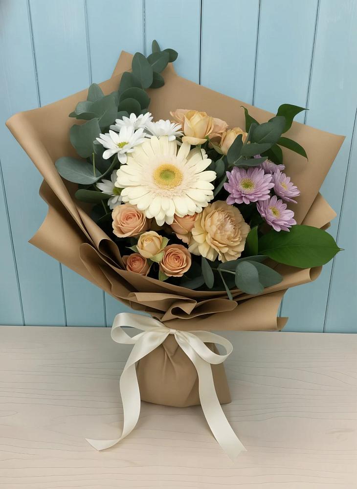 Букет цветов из: Герберы и Хризантемы в Данки