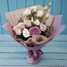 Букет цветов из:  Розы и Лизиантусы #REPLACE_PRED# Данки