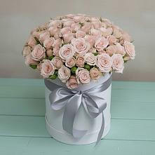 Цветочная композиция из Розы в шляпной коробке в Данки