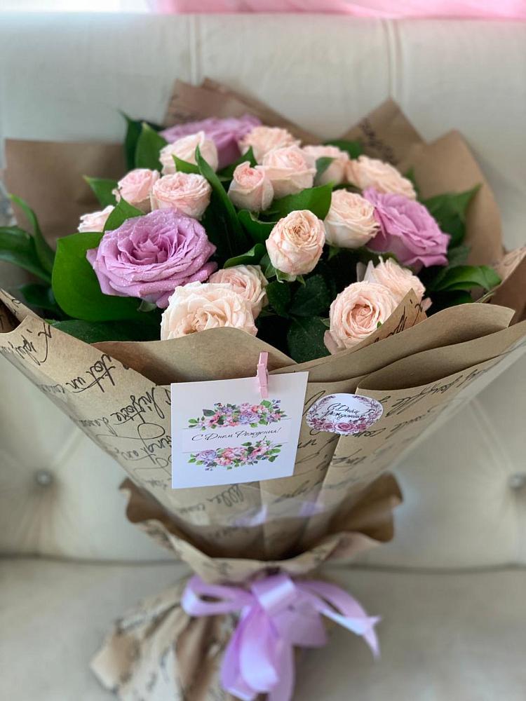 Букет цветов из: Розы в Данки