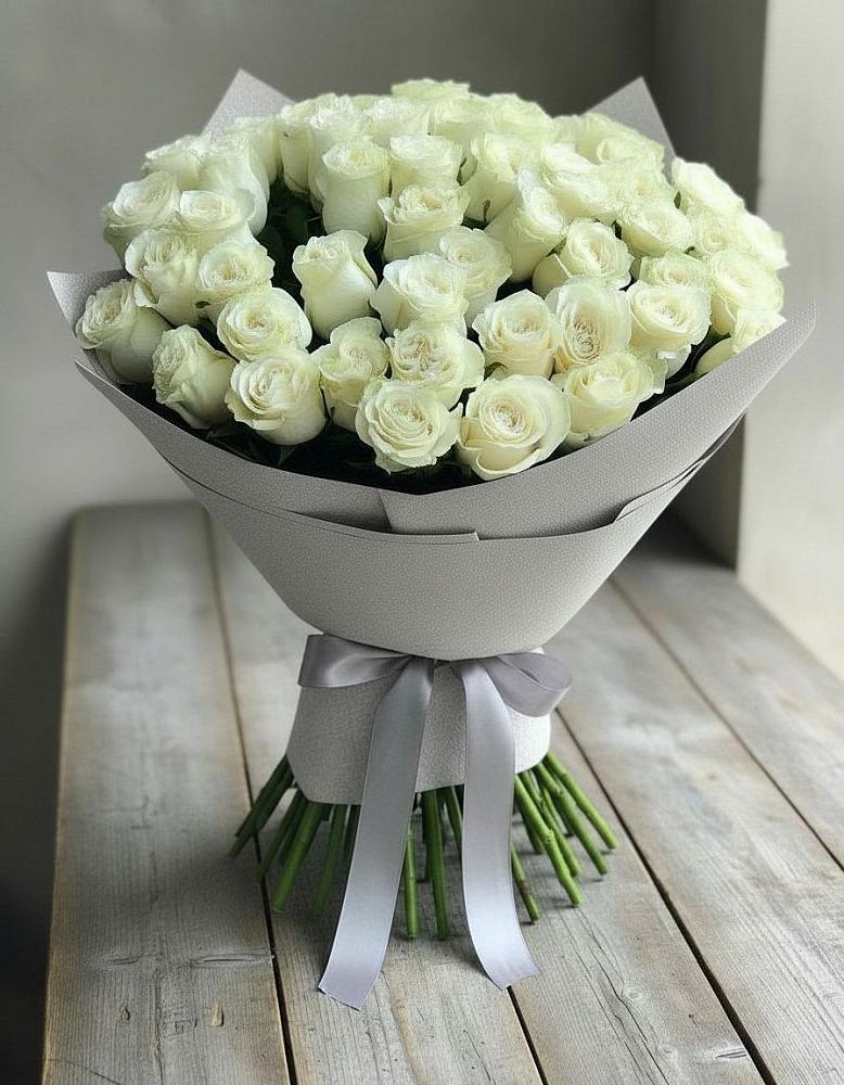 Букет 35 Белых роз в Данки