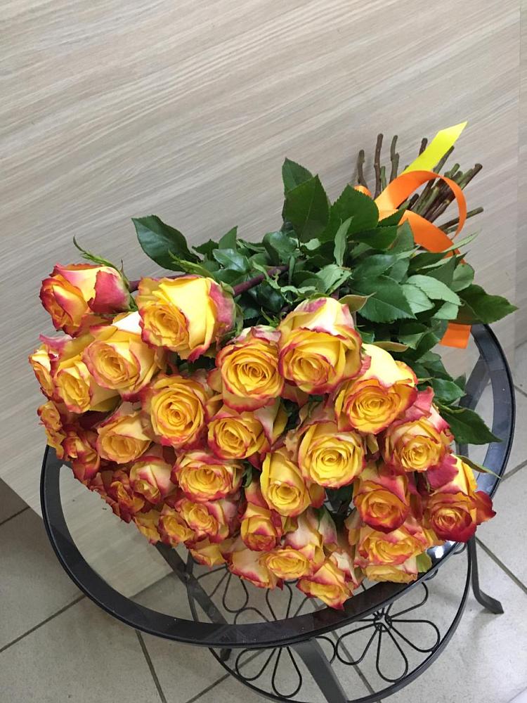 Букет Желтые розы в Данки