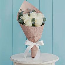 Букет цветов из:  Розы в Данки