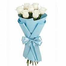 Букет 7 белых роз Проуд в Данки