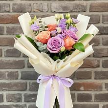 Букет цветов из:  Лизиантусы и Розы #REPLACE_PRED# Данки