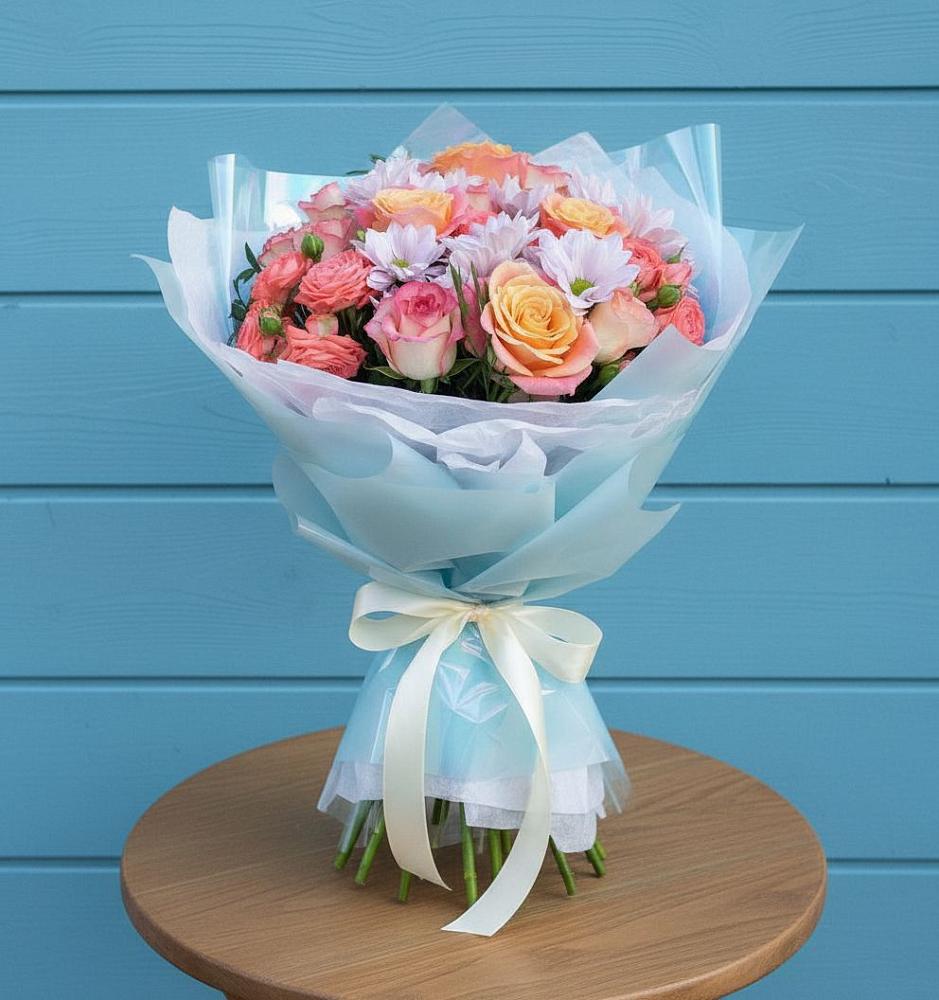 Букет цветов из: Хризантемы и Розы в Данки