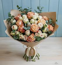 Букет цветов из:  Альстромерии и Розы в Данки