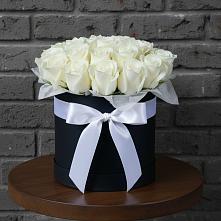 Цветочная композиция из Розы в шляпной коробке в Данки